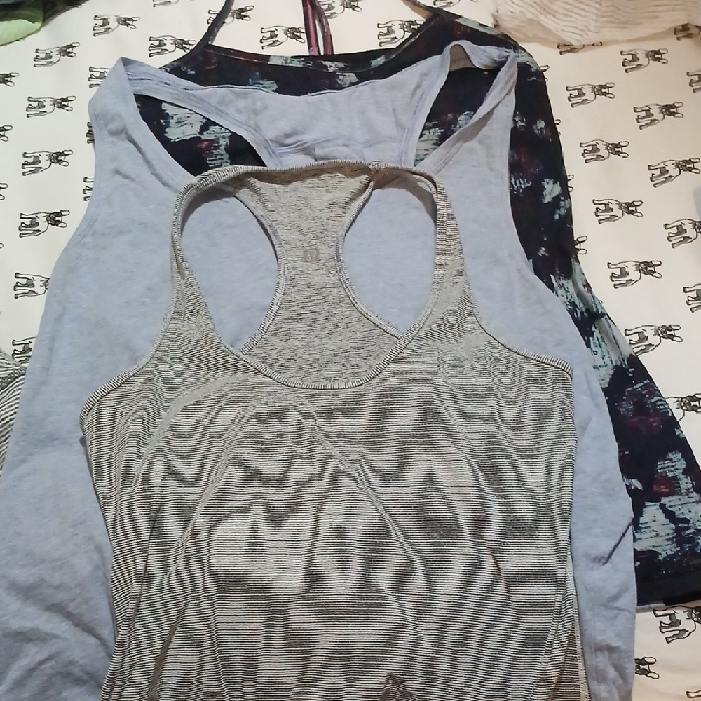 Lululemon Athletica Gray Backless Sleeveless Tank Top
